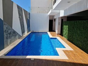 Condominio en zona dorada